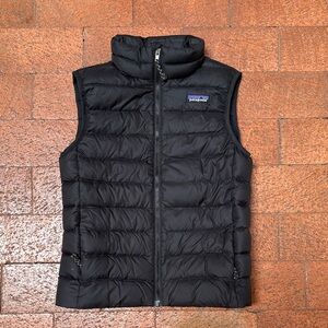 Patagonia Black Kids Vest S (7-8)
